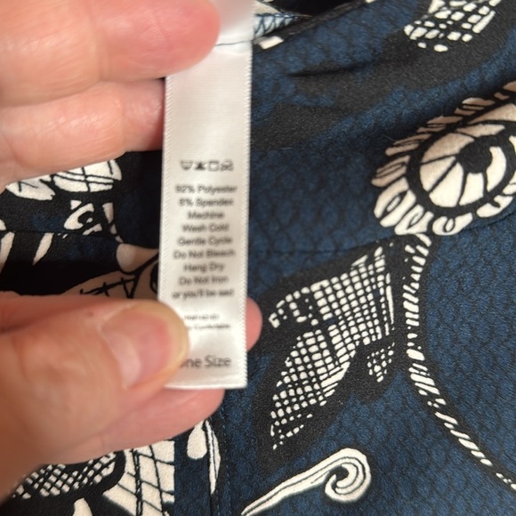 NWOT LuLaRoe Leggings Navy Blue White Paisley Floral Damask OS One Size (2-10) - Picture 6 of 6